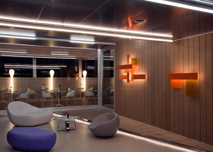 Zone Hotel
